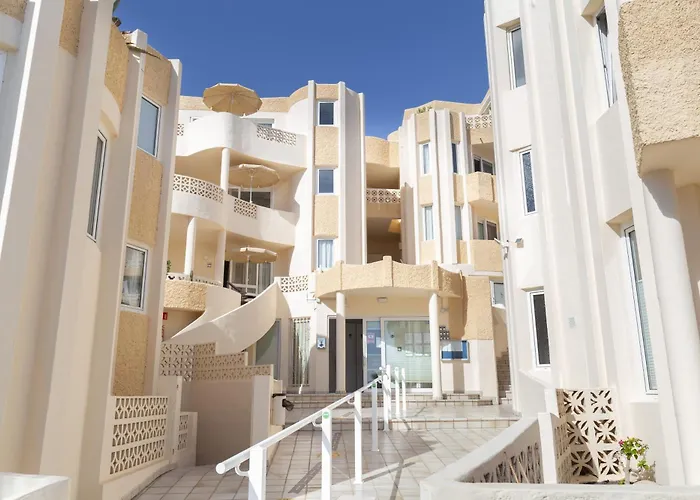 Ferienvermietung: R2 Maryvent Beach Apartments